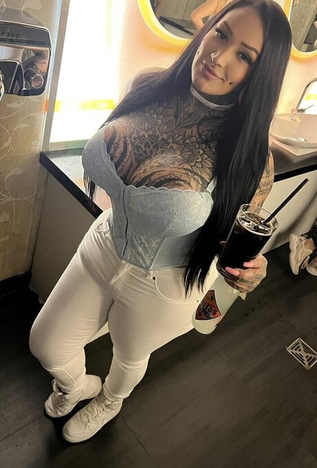 Foto di nudo di fuga di OnlyFans di Stifflersmom