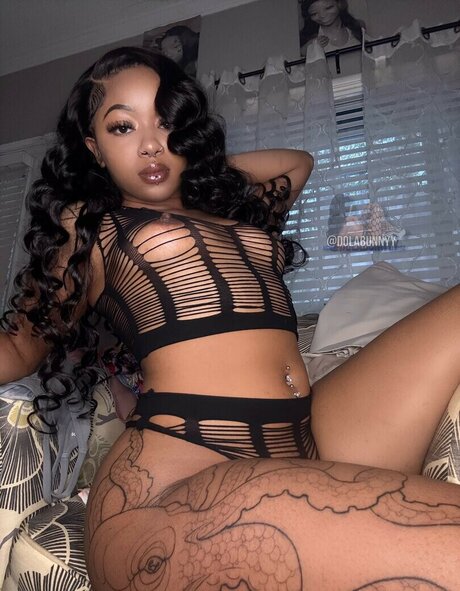 Foto di nudo di fuga di OnlyFans di Ddollfanz