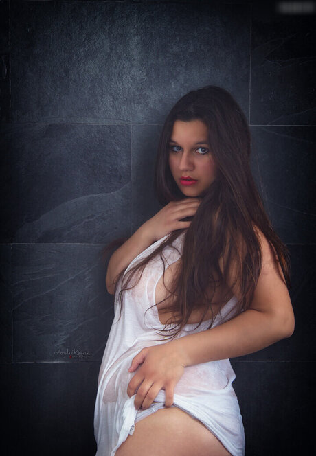 Foto di nudo di fuga di OnlyFans di Alleyesonlui Modelkartei
