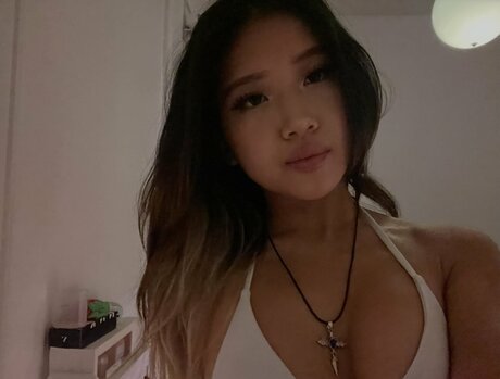 Foto di nudo di fuga di OnlyFans di Bbyingni