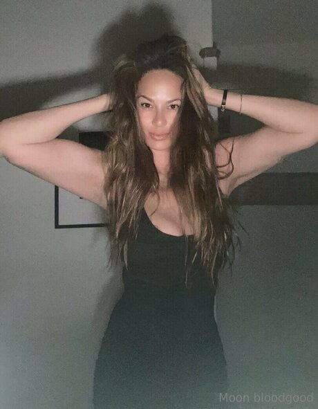 Realmoonbloodgood