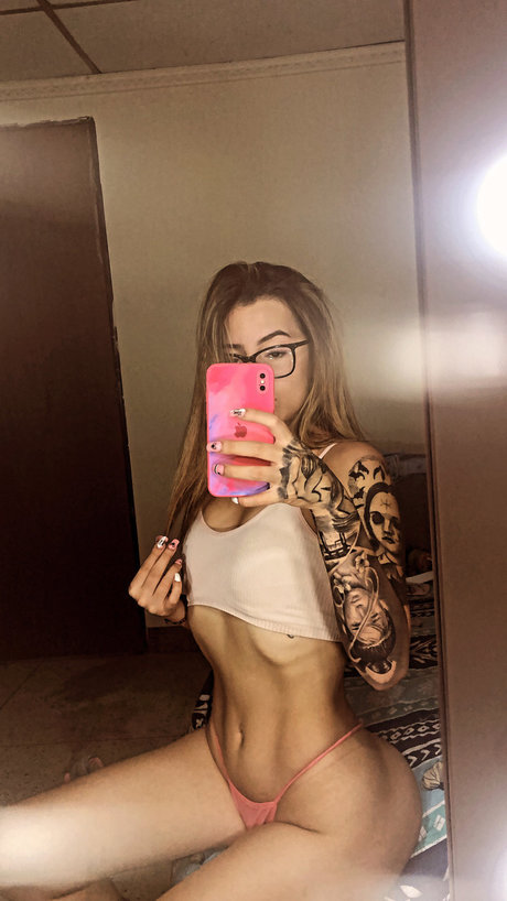 Laura Gomez