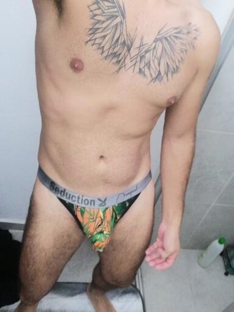 Foto di nudo di fuga di OnlyFans di Fabian Dotado
