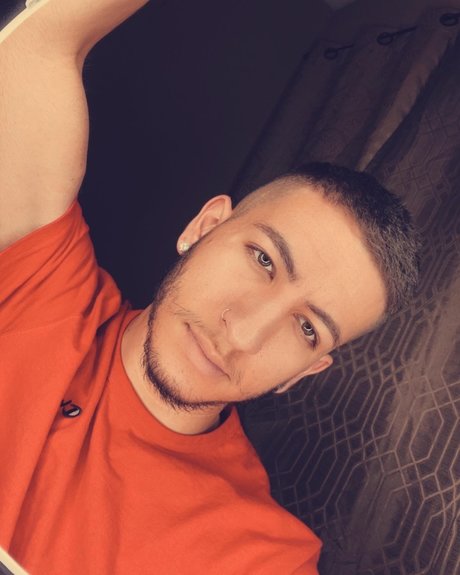 Foto di nudo di fuga di OnlyFans di Jason Gomez