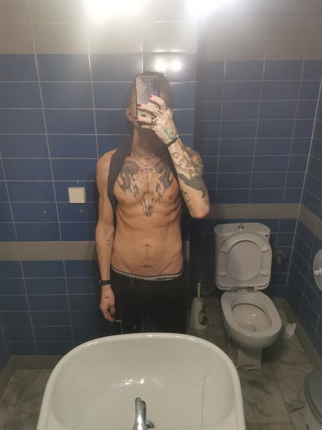 Foto di nudo di fuga di OnlyFans di Odin Thams