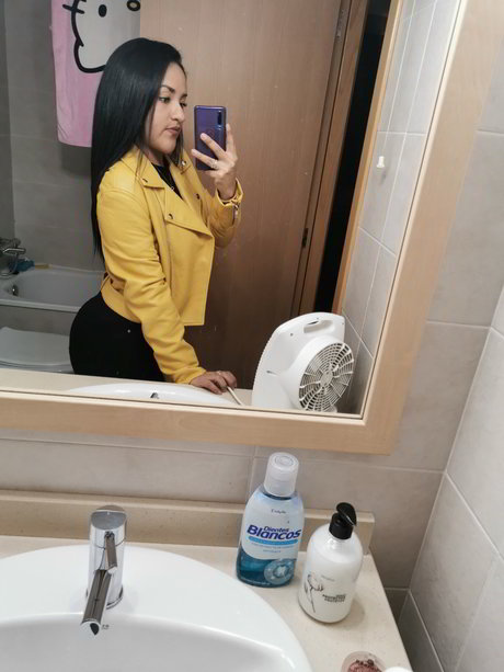 Foto di nudo di fuga di OnlyFans di Andreita 