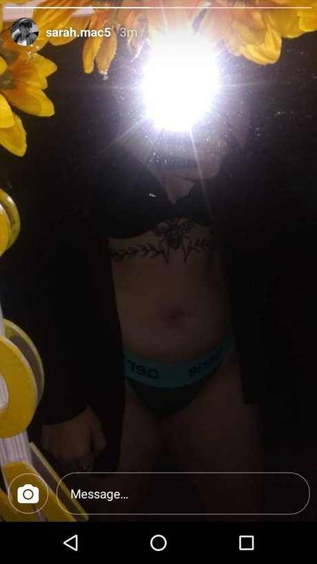 Foto di nudo di fuga di OnlyFans di Sarah
