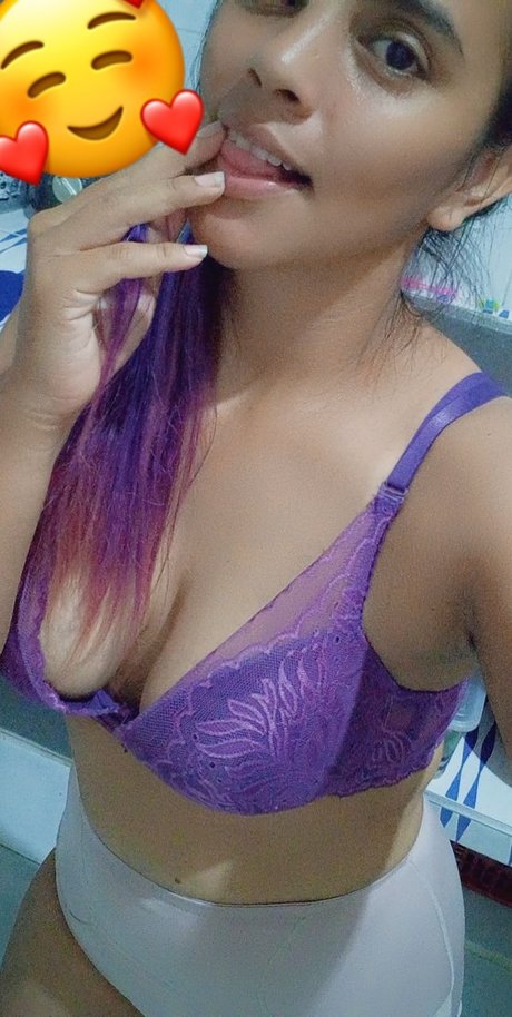 Foto di nudo di fuga di OnlyFans di La Perla