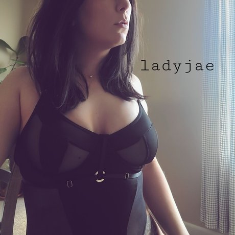 Foto di nudo di fuga di OnlyFans di Jae