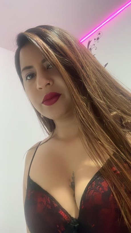 Foto di nudo di fuga di OnlyFans di Ladybr11