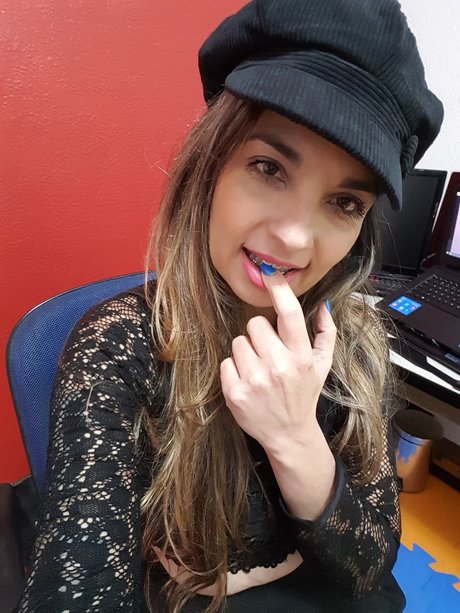 Foto di nudo di fuga di OnlyFans di  Ladybrianna