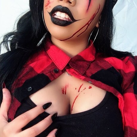 Foto di nudo di fuga di OnlyFans di La Bruja Negra