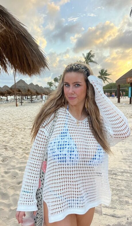 Foto di nudo di fuga di OnlyFans di Jacklyn Roper