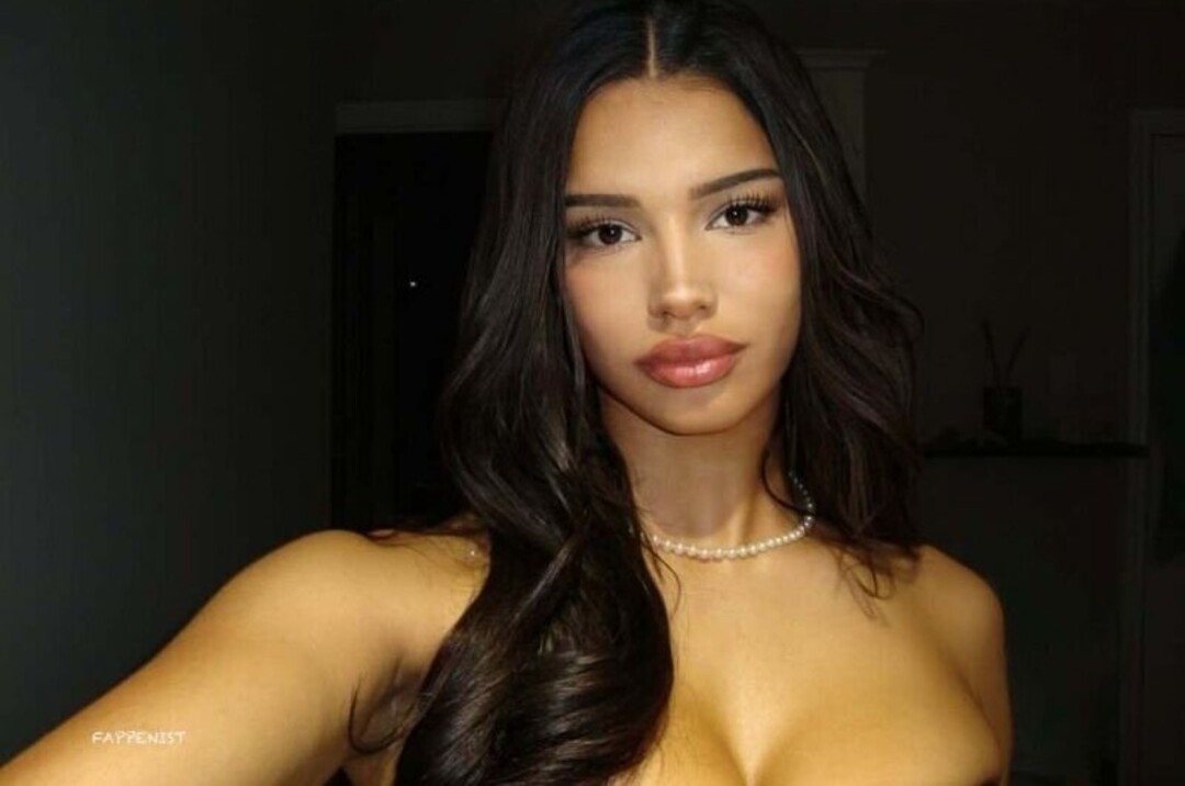 Foto di nudo di fuga di OnlyFans di Prominent #1943