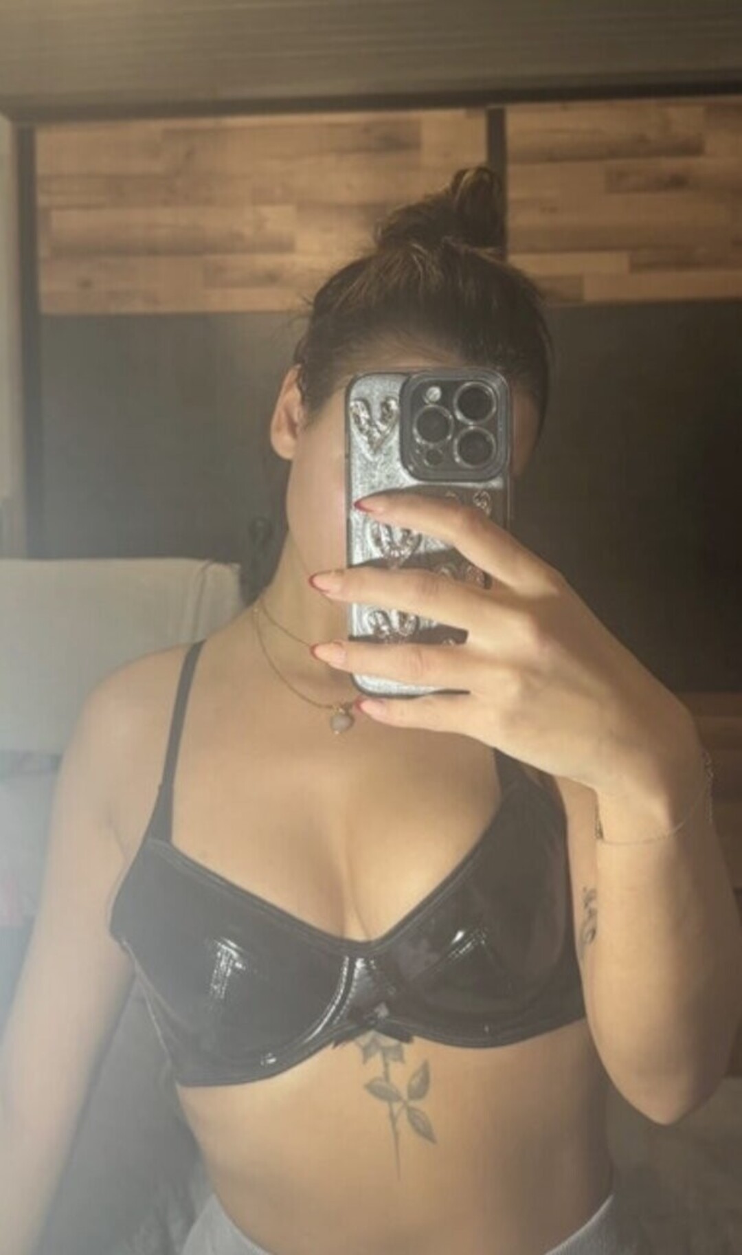Foto di nudo di fuga di OnlyFans di Vintedebay #1313