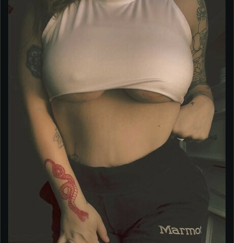 Foto di nudo di fuga di OnlyFans di Astrolgygrl