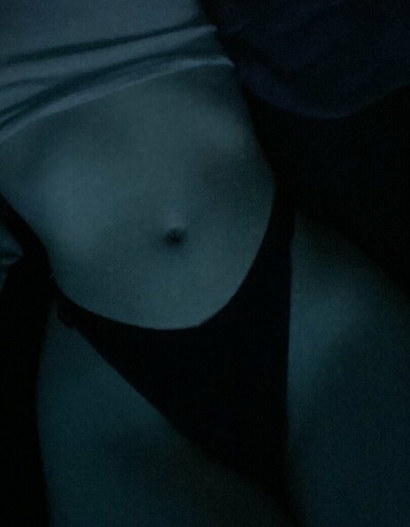 Foto di nudo di fuga di OnlyFans di Ivyhustlin