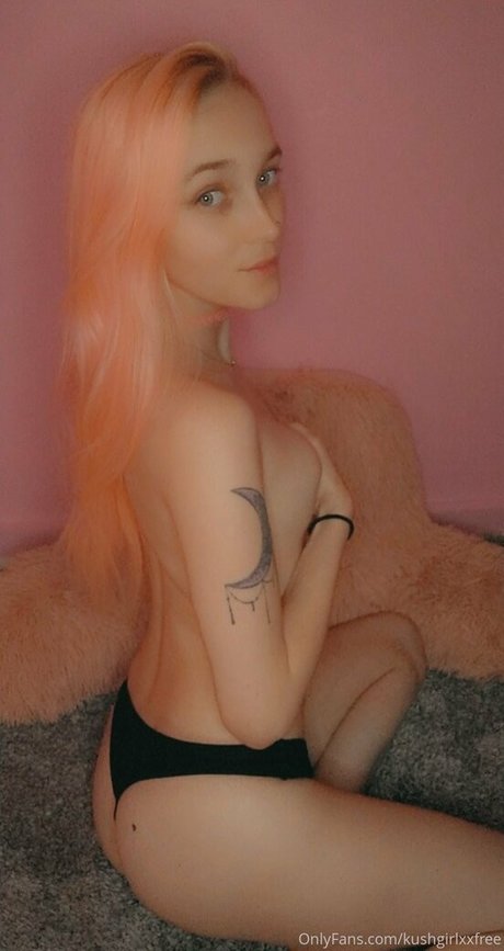 Foto di nudo di fuga di OnlyFans di Kushgirlxxfree