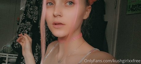 Foto di nudo di fuga di OnlyFans di Kushgirlxxfree