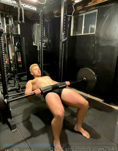 Foto di nudo di fuga di OnlyFans di Kallen2044
