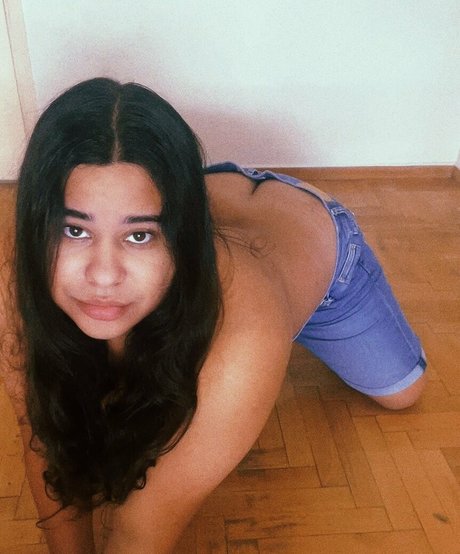 Foto di nudo di fuga di OnlyFans di Latinocutee