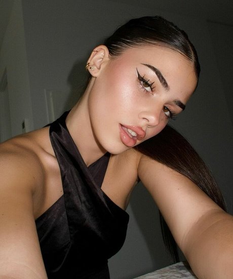 Leah Halton