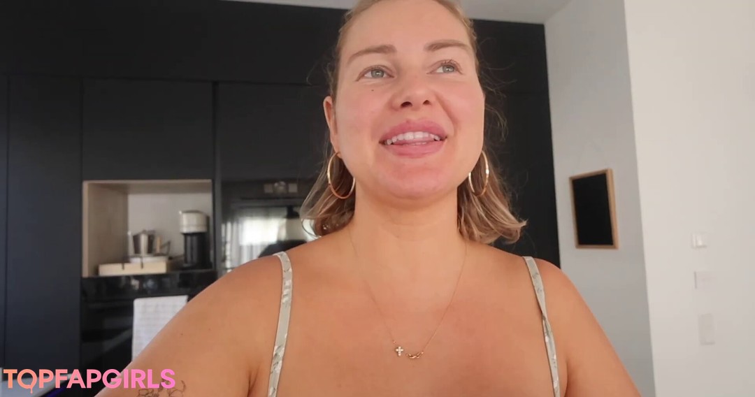 Foto di nudo di fuga di OnlyFans di Maren Wolf #1125