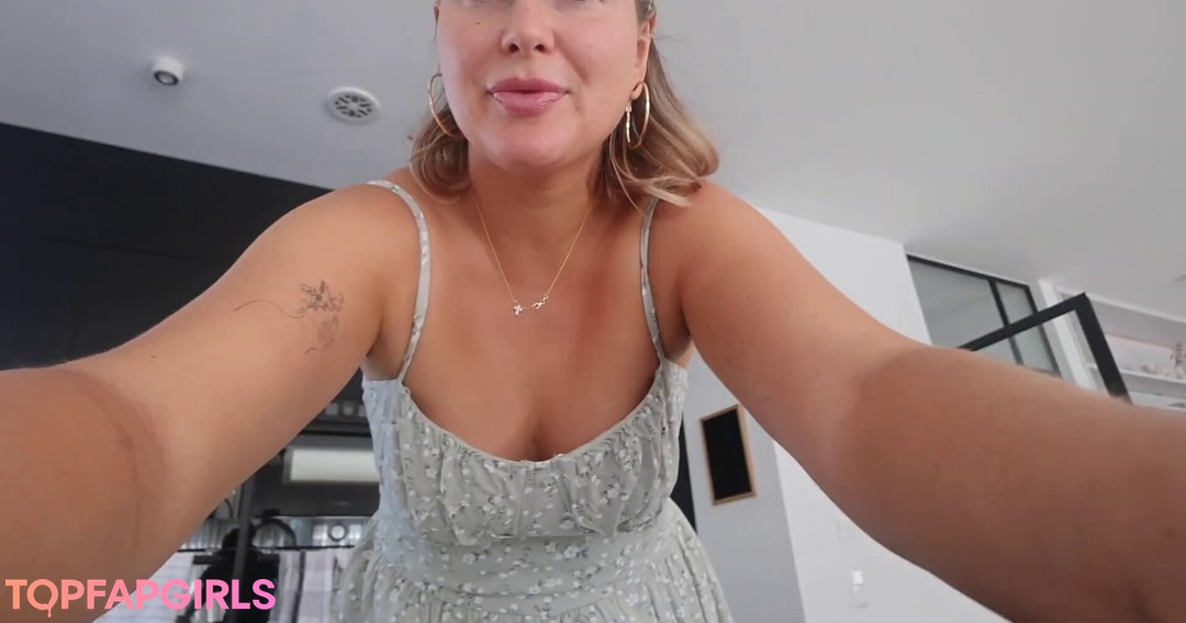 Foto di nudo di fuga di OnlyFans di Maren Wolf #1127