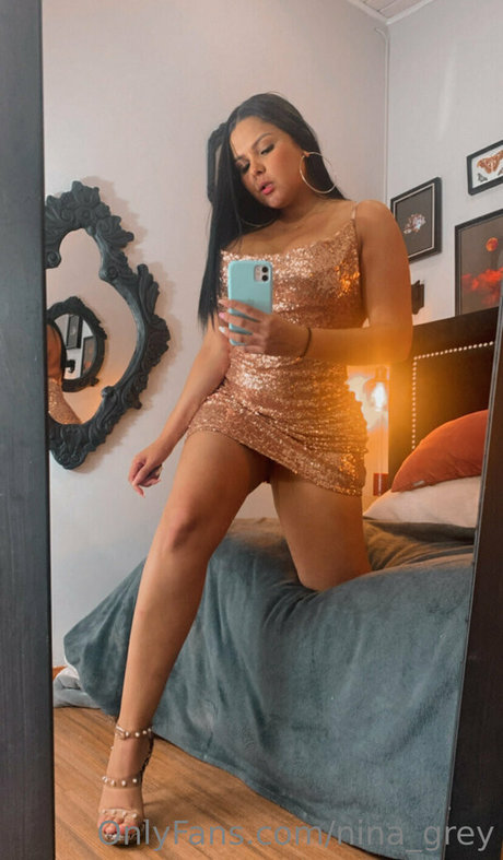Foto di nudo di fuga di OnlyFans di Ninagrey