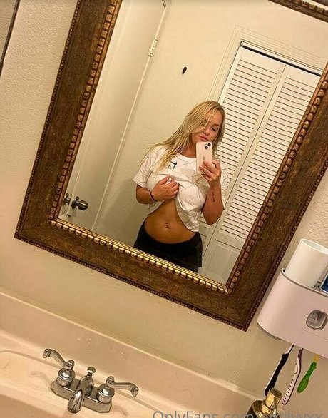 Emilyyxx