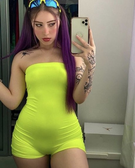 Ana Julia Mendes