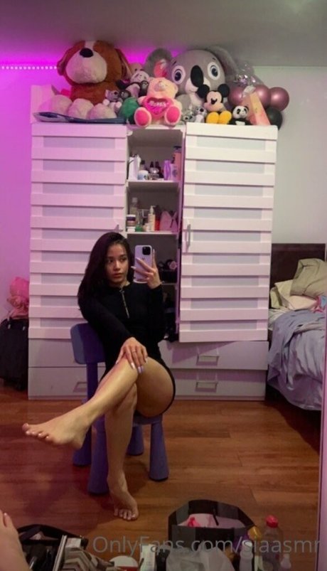 Foto di nudo di fuga di OnlyFans di Sia Asmr