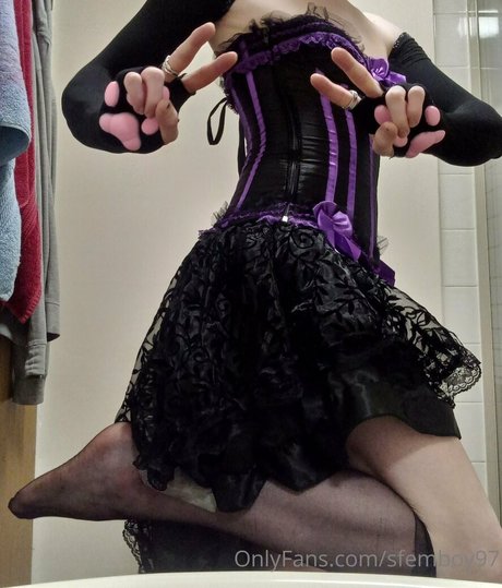 Sfemboy97
