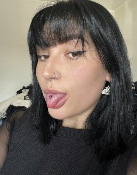Foto di nudo di fuga di OnlyFans di Worshiplillie
