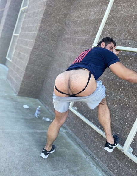 Foto di nudo di fuga di OnlyFans di Briefsbull
