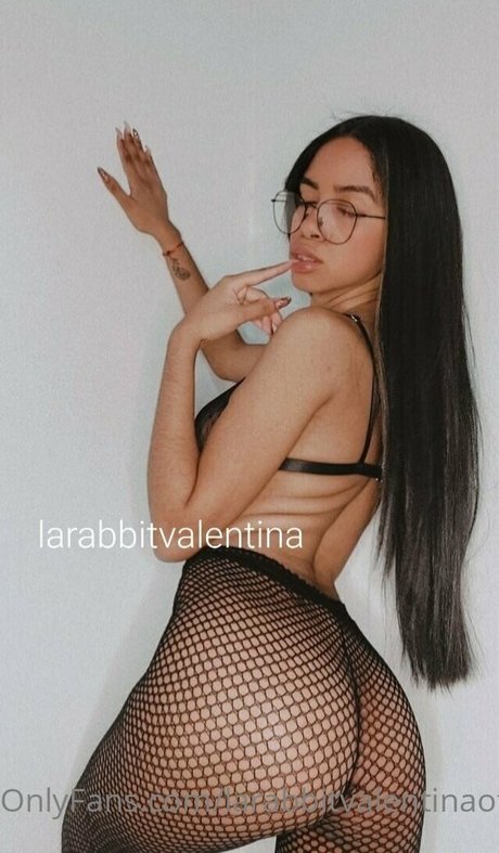 Foto di nudo di fuga di OnlyFans di Larabbitvalentinaof