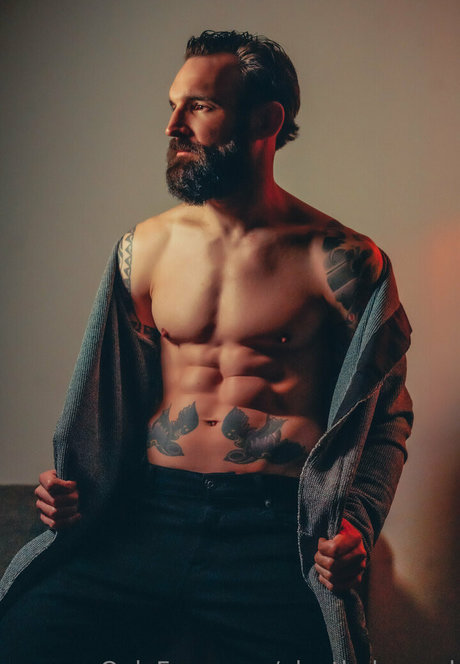 Foto di nudo di fuga di OnlyFans di Alexthelegend
