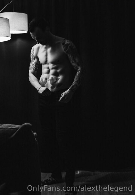 Foto di nudo di fuga di OnlyFans di Alexthelegend