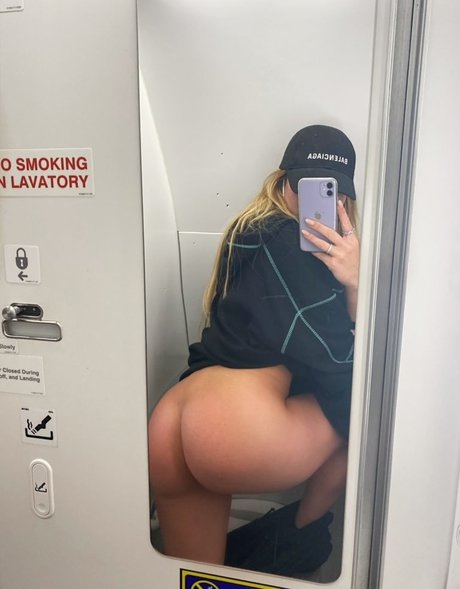 Foto di nudo di fuga di OnlyFans di Irltinax