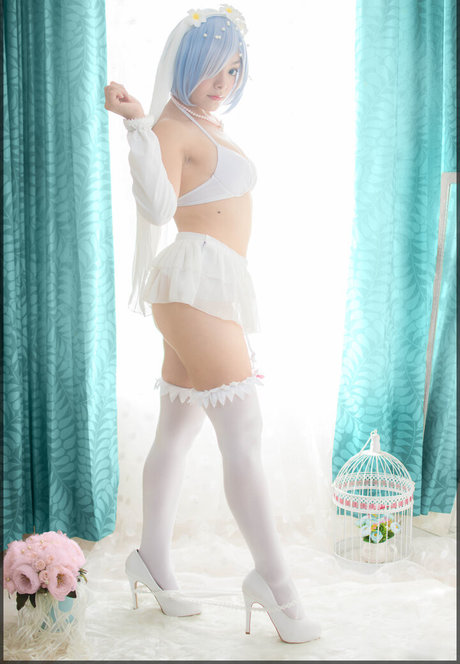 Hitomi Locks