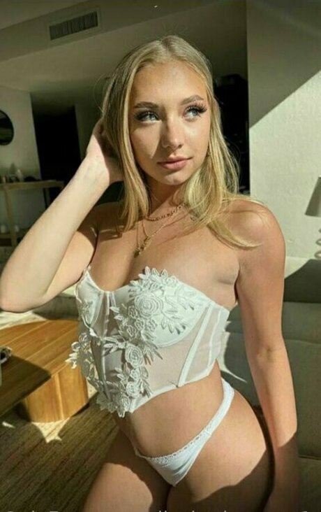 Elizabethmoon1