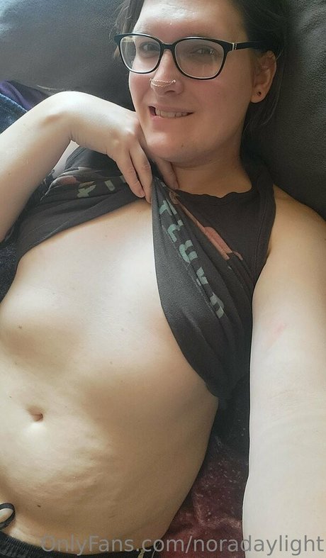 Foto di nudo di fuga di OnlyFans di Noradaylight