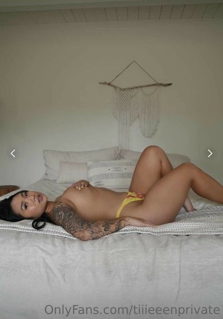 Foto di nudo di fuga di OnlyFans di Tiiieeen