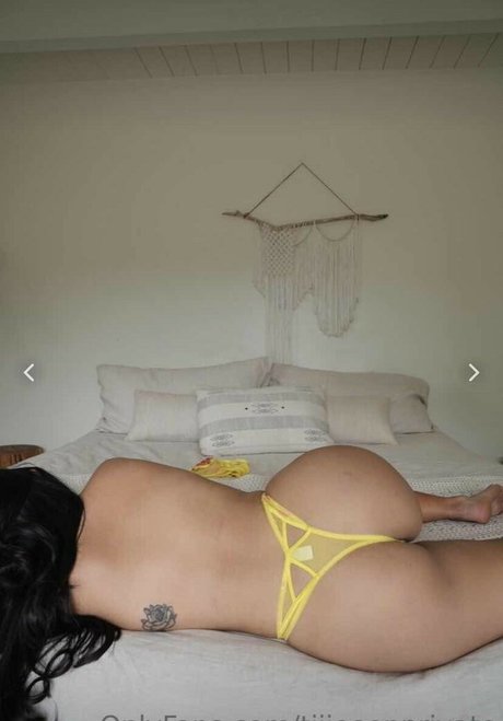 Foto di nudo di fuga di OnlyFans di Tiiieeen