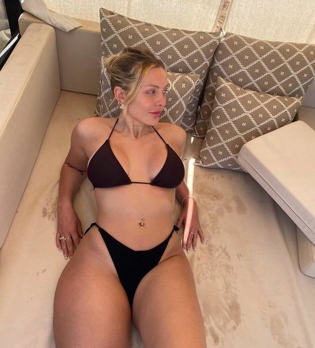 Foto di nudo di fuga di OnlyFans di Milliet25