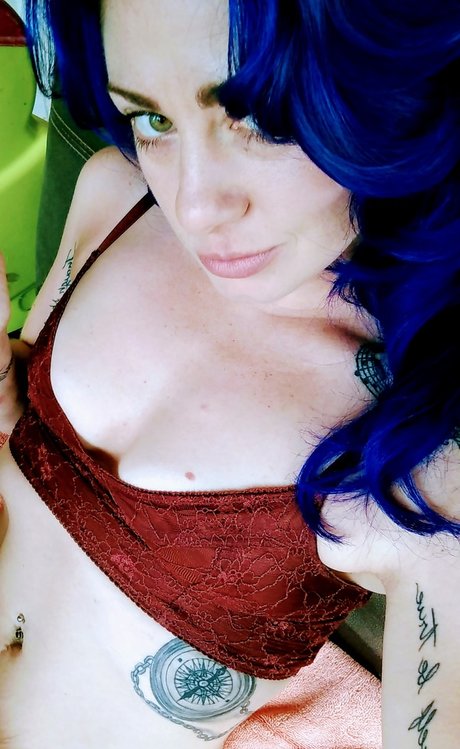 Foto di nudo di fuga di OnlyFans di Liberty Lee