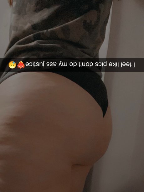 Foto di nudo di fuga di OnlyFans di Lexy