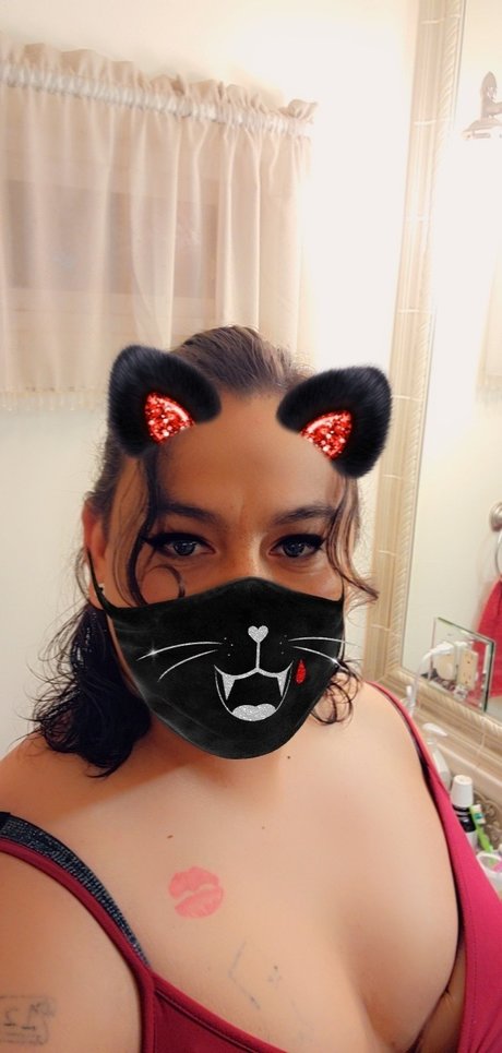 Foto di nudo di fuga di OnlyFans di Lexis