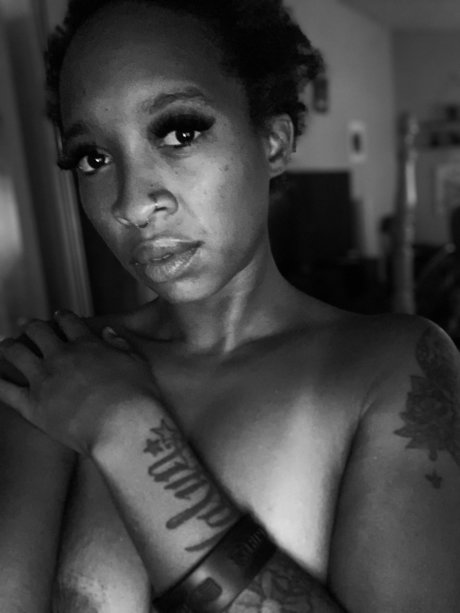 Foto di nudo di fuga di OnlyFans di Lexi