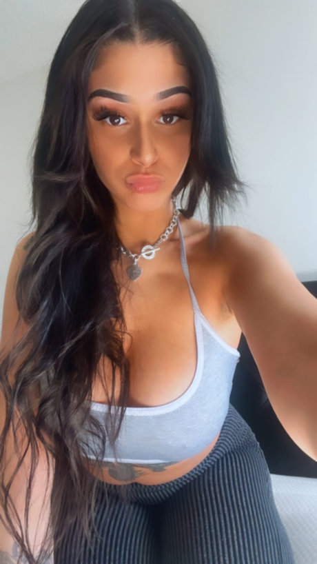 Foto di nudo di fuga di OnlyFans di Lexi
